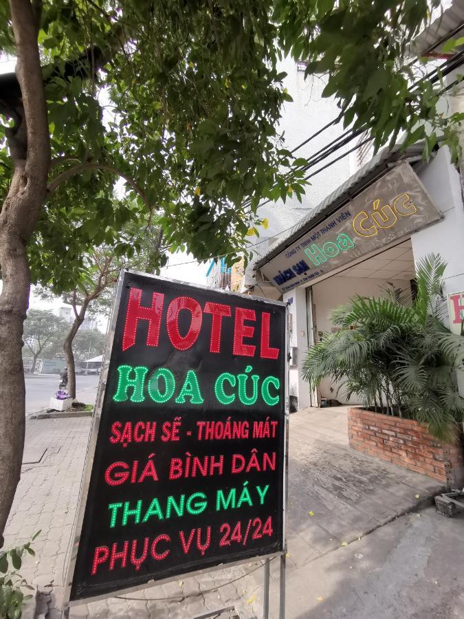 Khách sạn Khach San Hoa Cuc *