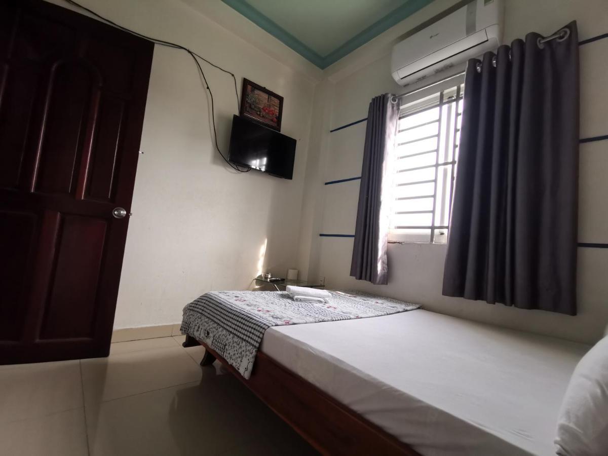 Khach San Hoa Cuc Hotel *