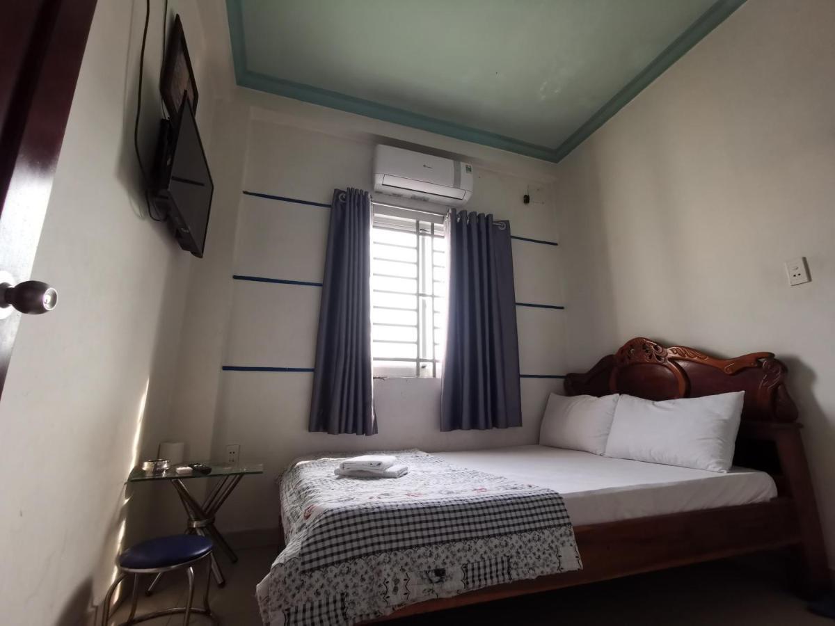 Khách sạn Khach San Hoa Cuc TP. Hồ Chí Minh